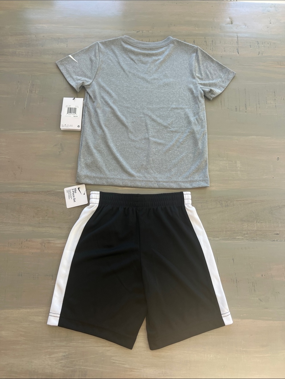 🆕 Nike Gray and Black Boys Athletic Set. Size: 5T (6 M). NWT. - Picture 12 of 16